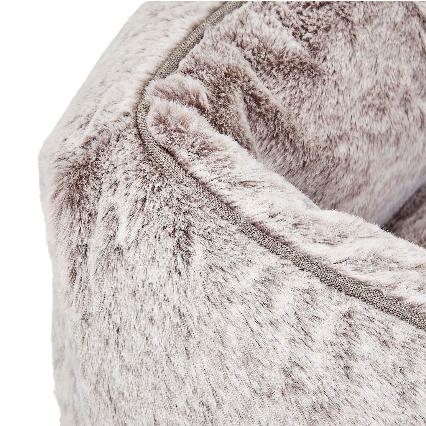 The FÜZI Dog Bed in gray close up