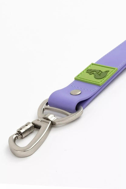 Lavender Garden Waterproof Dog Leash Clip