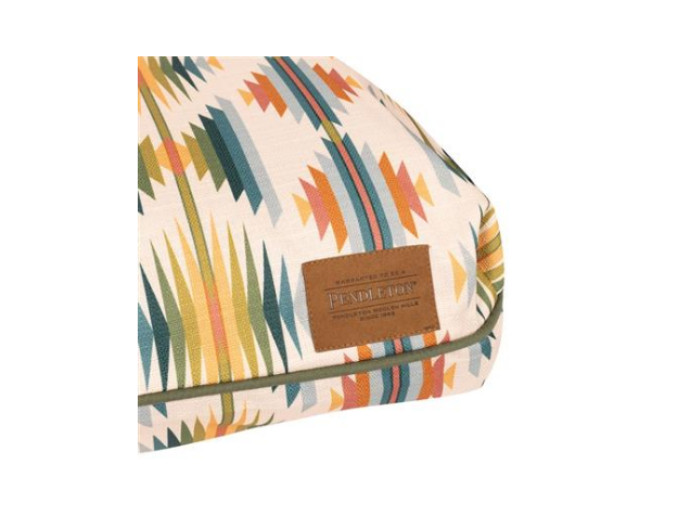 Pendleton All Season Pet Napper Falcon Cove