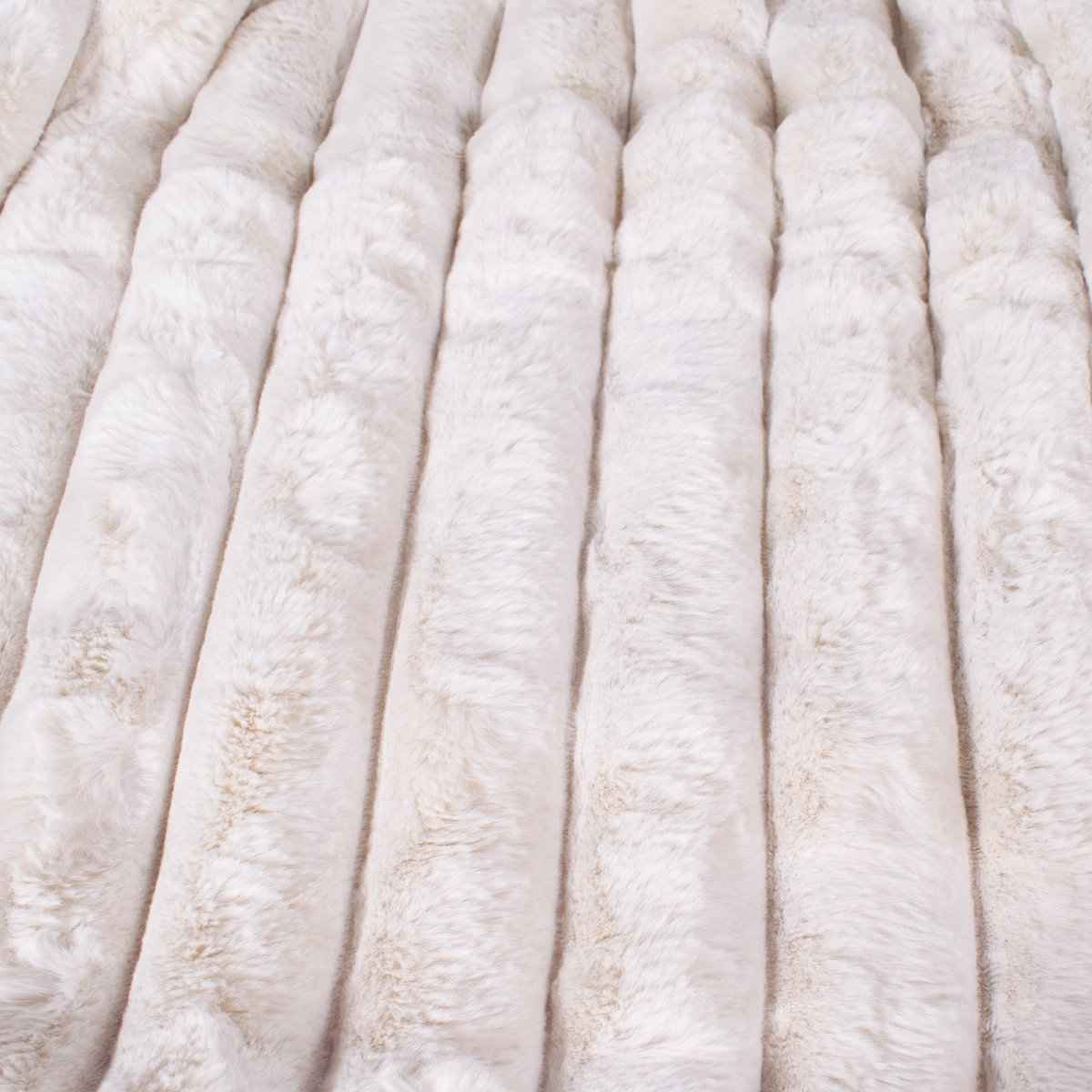 Lux Faux Fur Throw