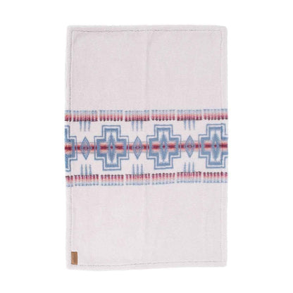Pendleton Harding Rosewood Berber Pet Throw + Lamb Gift Set