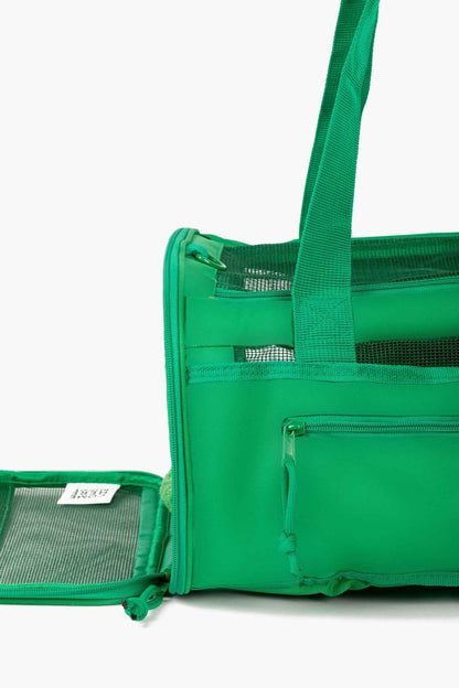 Travel Buddy - dog carrier in green